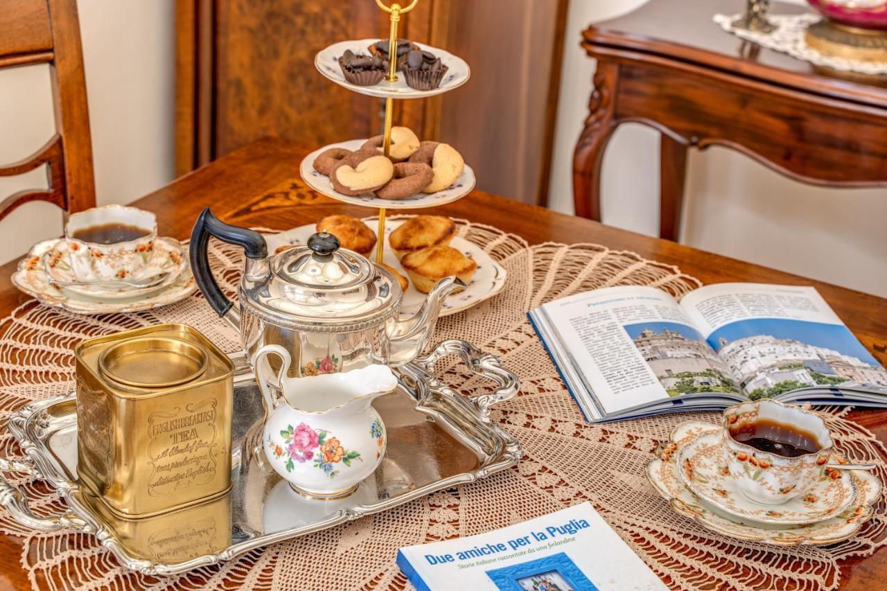 オストゥーニ Palazzo Stunis - Dimora Di Charme Bed & Breakfast エクステリア 写真
