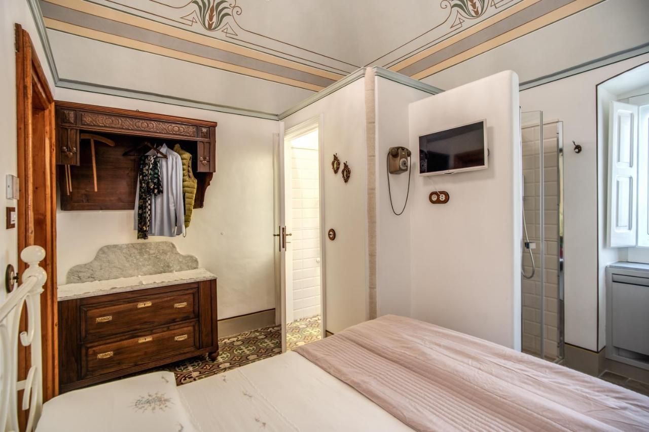 オストゥーニ Palazzo Stunis - Dimora Di Charme Bed & Breakfast エクステリア 写真
