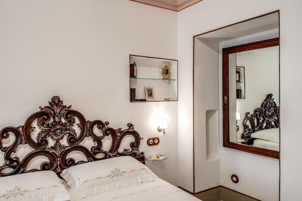 オストゥーニ Palazzo Stunis - Dimora Di Charme Bed & Breakfast エクステリア 写真