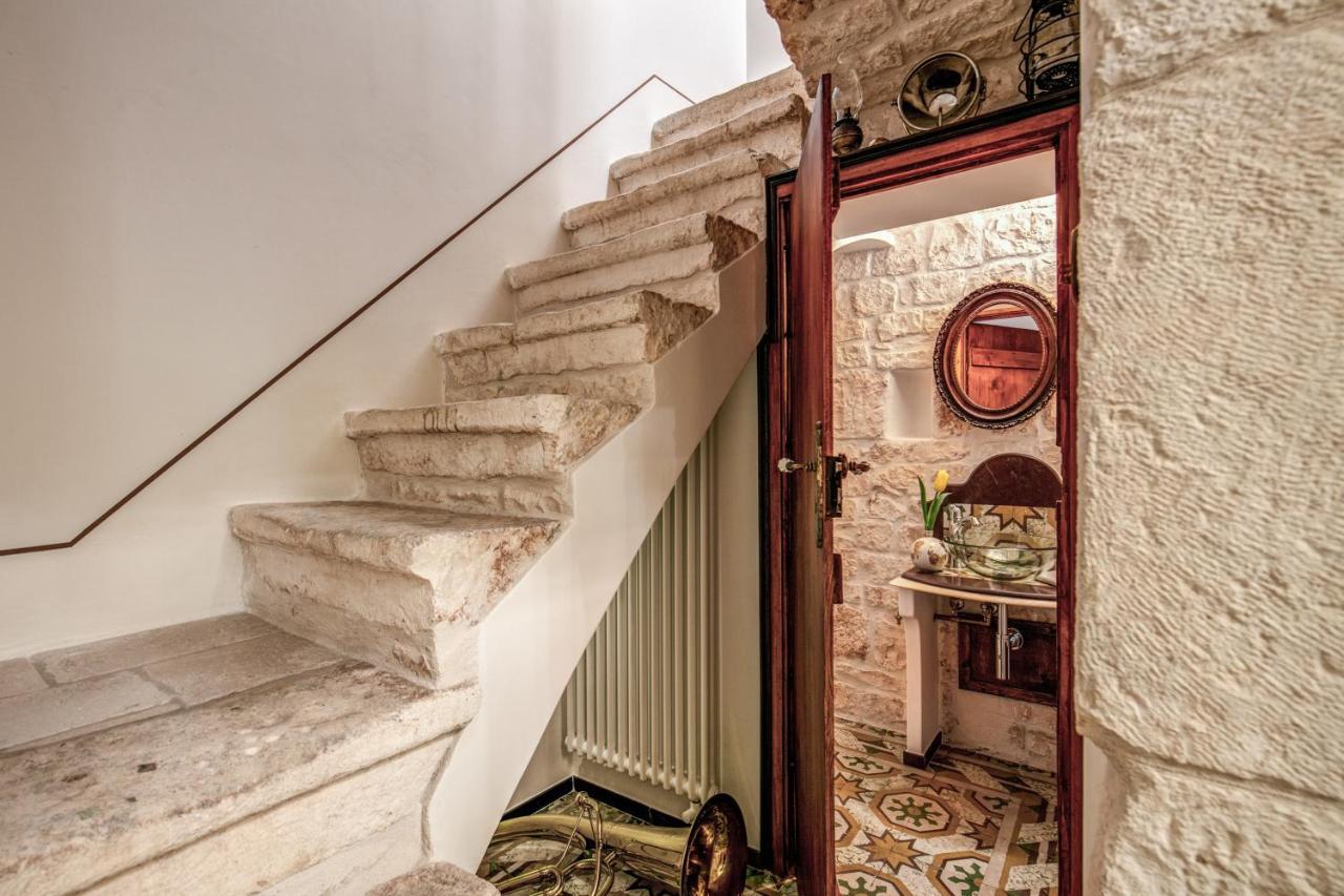 オストゥーニ Palazzo Stunis - Dimora Di Charme Bed & Breakfast エクステリア 写真