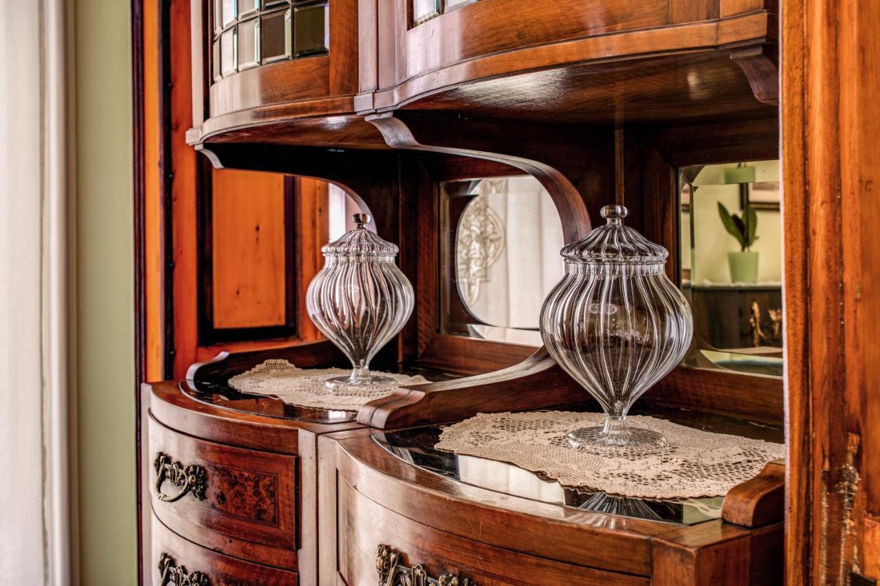 オストゥーニ Palazzo Stunis - Dimora Di Charme Bed & Breakfast エクステリア 写真