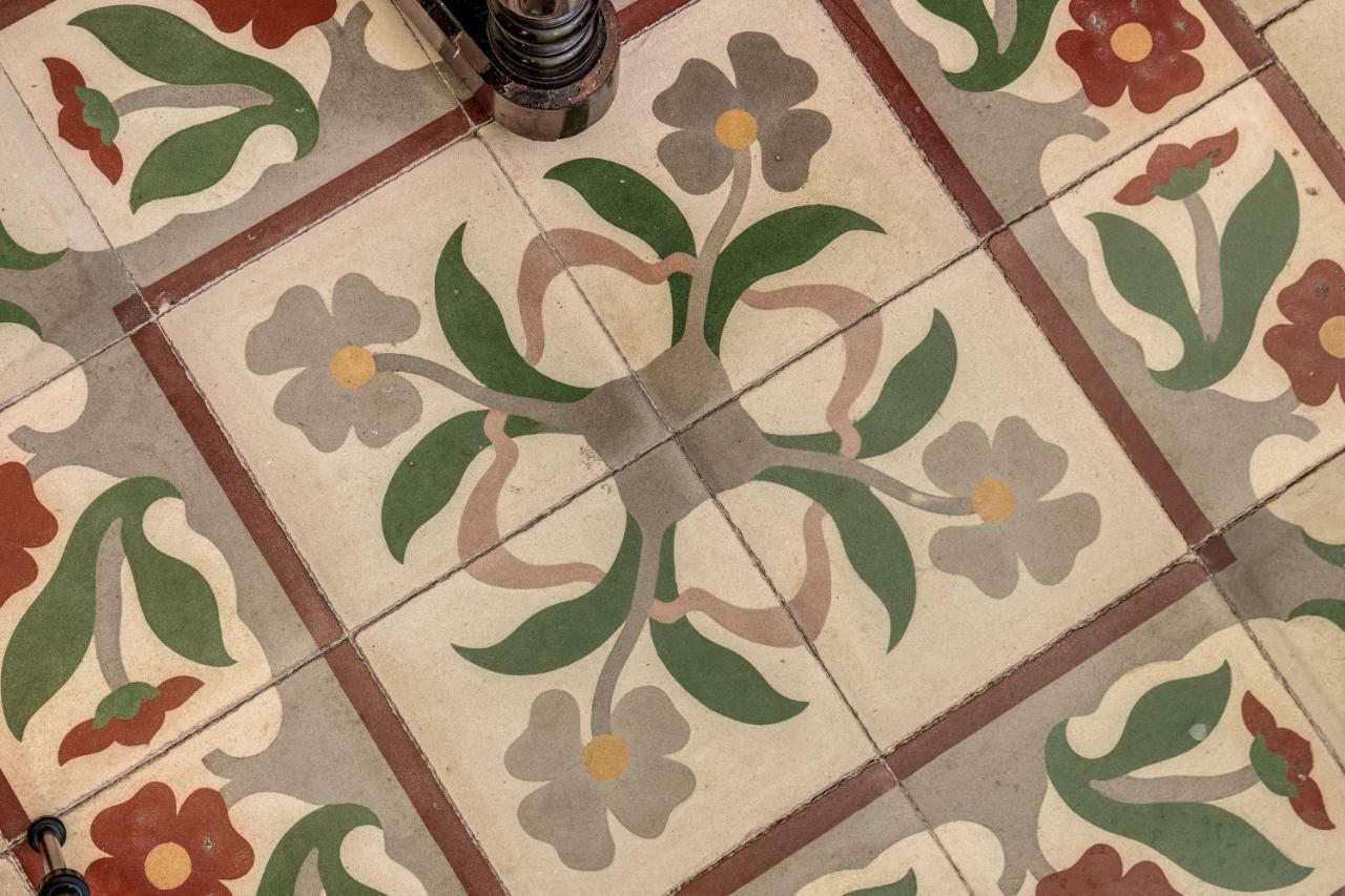 オストゥーニ Palazzo Stunis - Dimora Di Charme Bed & Breakfast エクステリア 写真